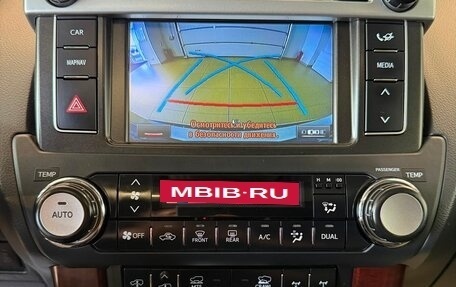 Toyota Land Cruiser Prado 150 рестайлинг 2, 2016 год, 5 499 900 рублей, 17 фотография