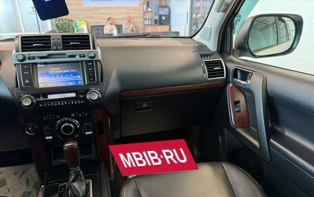 Toyota Land Cruiser Prado 150 рестайлинг 2, 2016 год, 5 499 900 рублей, 15 фотография