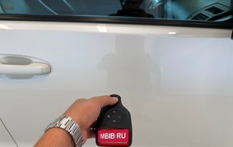 Toyota Land Cruiser Prado 150 рестайлинг 2, 2016 год, 5 499 900 рублей, 29 фотография