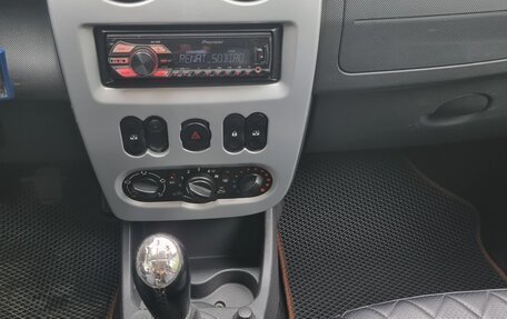 Renault Sandero I, 2013 год, 585 000 рублей, 12 фотография