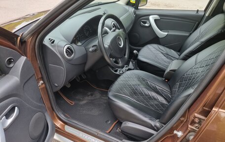 Renault Sandero I, 2013 год, 585 000 рублей, 9 фотография