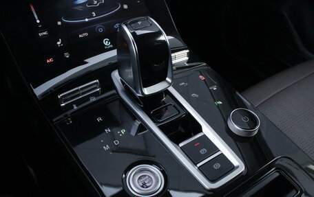 Chery Tiggo 8 Pro, 2023 год, 2 250 000 рублей, 15 фотография