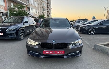 BMW 3 серия, 2015 год, 2 100 000 рублей, 3 фотография
