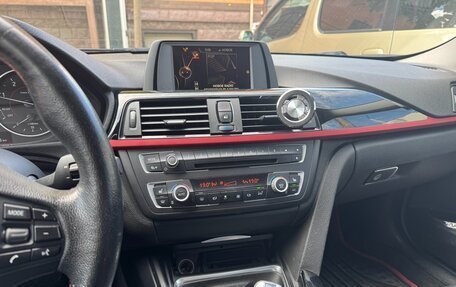 BMW 3 серия, 2015 год, 2 100 000 рублей, 11 фотография