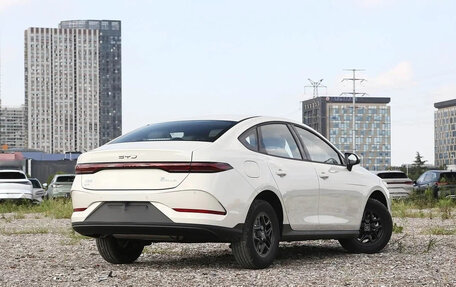 BYD Qin, 2026 год, 1 950 000 рублей, 3 фотография
