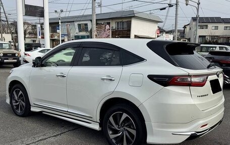 Toyota Harrier, 2019 год, 1 850 000 рублей, 7 фотография