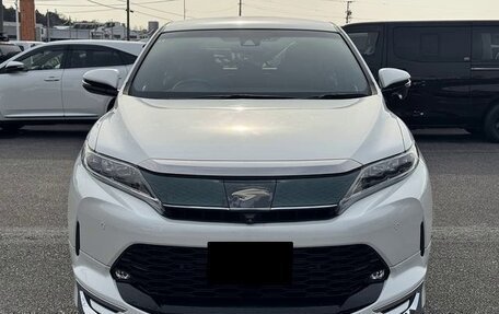 Toyota Harrier, 2019 год, 1 850 000 рублей, 2 фотография