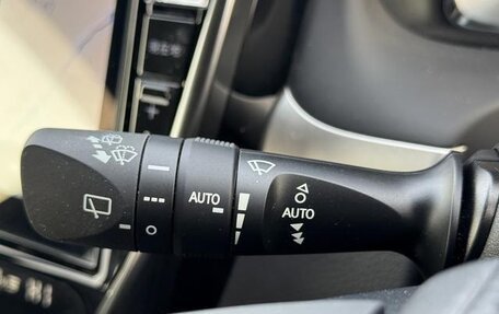 Toyota Harrier, 2019 год, 1 850 000 рублей, 24 фотография