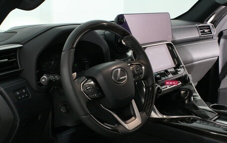 Lexus LX, 2022 год, 15 500 000 рублей, 39 фотография