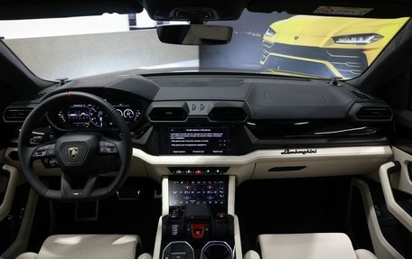Lamborghini Urus I, 2025 год, 39 990 000 рублей, 29 фотография