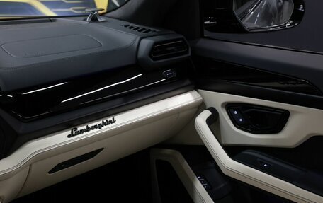 Lamborghini Urus I, 2025 год, 39 990 000 рублей, 30 фотография