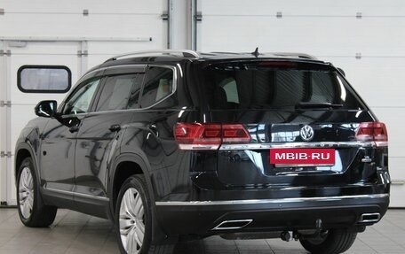 Volkswagen Teramont I, 2018 год, 3 237 000 рублей, 7 фотография