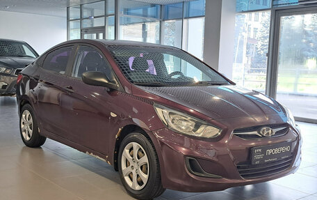 Hyundai Solaris II рестайлинг, 2011 год, 590 000 рублей, 3 фотография