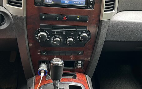 Jeep Grand Cherokee, 2008 год, 900 000 рублей, 19 фотография