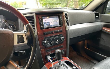 Jeep Grand Cherokee, 2008 год, 900 000 рублей, 17 фотография