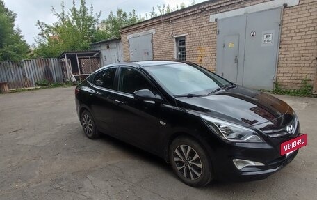 Hyundai Solaris II рестайлинг, 2016 год, 880 000 рублей, 4 фотография