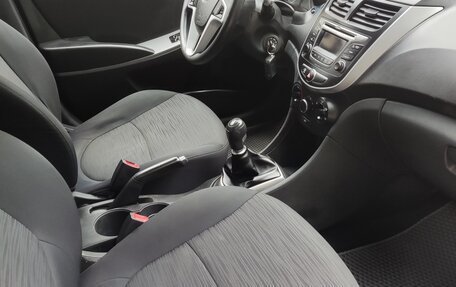 Hyundai Solaris II рестайлинг, 2016 год, 880 000 рублей, 15 фотография