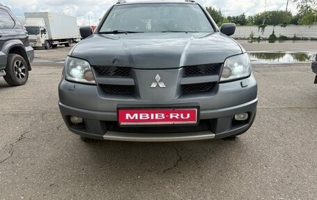 Mitsubishi Outlander III рестайлинг 3, 2003 год, 720 000 рублей, 1 фотография
