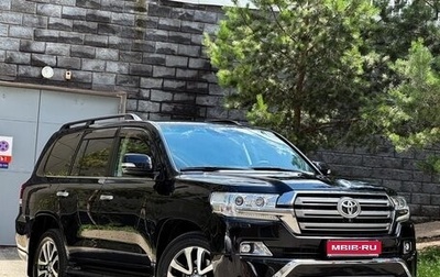 Toyota Land Cruiser 200, 2017 год, 6 199 000 рублей, 1 фотография