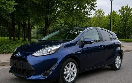 Toyota Aqua I, 2019 год, 930 000 рублей, 2 фотография