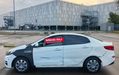 KIA Rio III рестайлинг, 2016 год, 380 000 рублей, 3 фотография