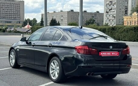 BMW 5 серия, 2013 год, 950 000 рублей, 2 фотография