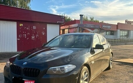 BMW 5 серия, 2013 год, 950 000 рублей, 8 фотография