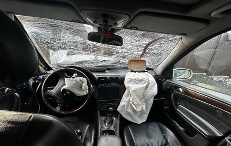 Mercedes-Benz C-Класс, 2001 год, 200 000 рублей, 3 фотография