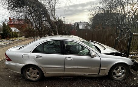 Mercedes-Benz C-Класс, 2001 год, 200 000 рублей, 9 фотография