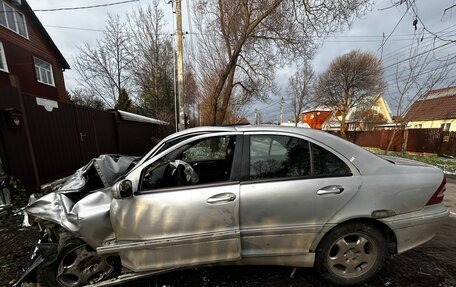 Mercedes-Benz C-Класс, 2001 год, 200 000 рублей, 7 фотография
