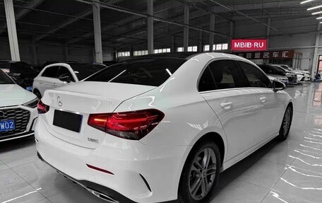 Mercedes-Benz A-Класс, 2023 год, 2 000 000 рублей, 4 фотография