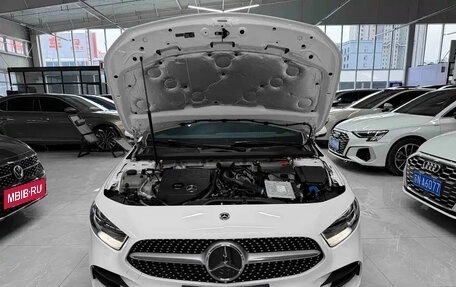 Mercedes-Benz A-Класс, 2023 год, 2 000 000 рублей, 20 фотография