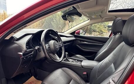 Mazda 3, 2022 год, 1 528 000 рублей, 8 фотография