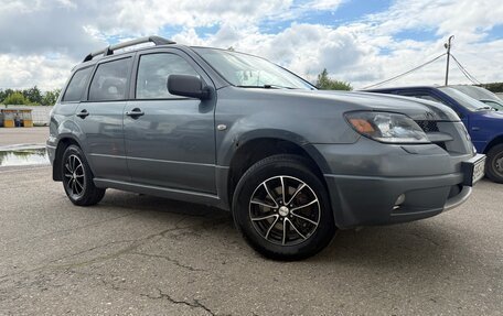 Mitsubishi Outlander III рестайлинг 3, 2003 год, 720 000 рублей, 3 фотография