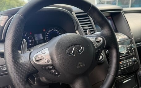 Infiniti FX II, 2013 год, 2 250 000 рублей, 7 фотография
