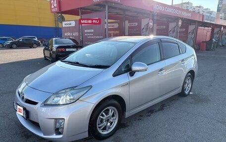 Toyota Prius, 2010 год, 1 050 000 рублей, 3 фотография