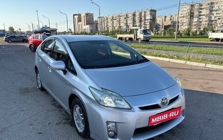 Toyota Prius, 2010 год, 1 050 000 рублей, 4 фотография
