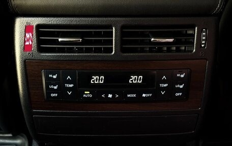 Toyota Land Cruiser 200, 2017 год, 6 199 000 рублей, 25 фотография