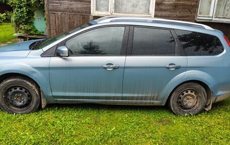 Ford Focus II рестайлинг, 2010 год, 450 000 рублей, 2 фотография