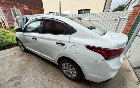 Hyundai Solaris II рестайлинг, 2018 год, 750 000 рублей, 5 фотография