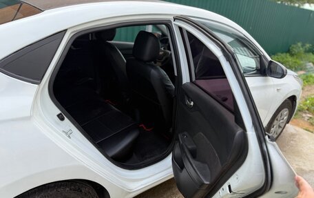 Hyundai Solaris II рестайлинг, 2018 год, 750 000 рублей, 9 фотография