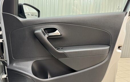 Volkswagen Polo VI (EU Market), 2013 год, 830 000 рублей, 15 фотография