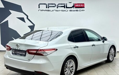 Toyota Camry, 2018 год, 3 199 000 рублей, 3 фотография