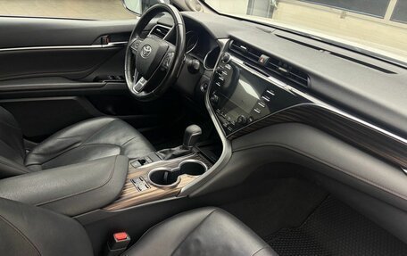 Toyota Camry, 2018 год, 3 199 000 рублей, 25 фотография