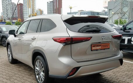 Toyota Highlander, 2025 год, 5 550 000 рублей, 6 фотография