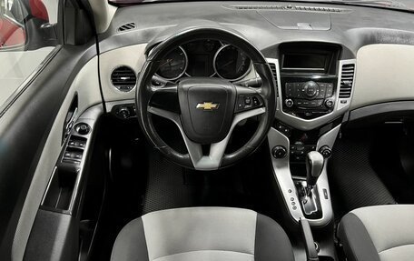 Chevrolet Cruze II, 2011 год, 875 000 рублей, 11 фотография