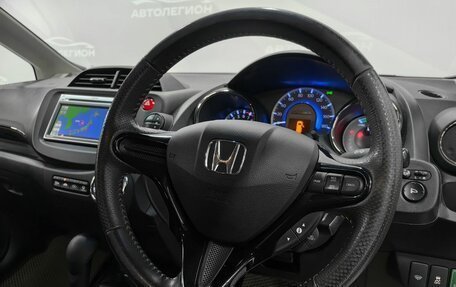 Honda Fit Shuttle I рестайлинг, 2012 год, 1 000 000 рублей, 13 фотография