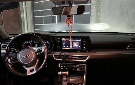 KIA K5, 2020 год, 2 100 000 рублей, 10 фотография