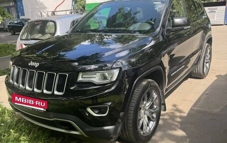 Jeep Grand Cherokee, 2015 год, 3 000 000 рублей, 2 фотография