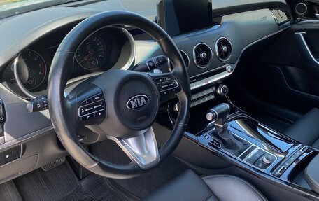 KIA Stinger I, 2021 год, 2 527 000 рублей, 10 фотография